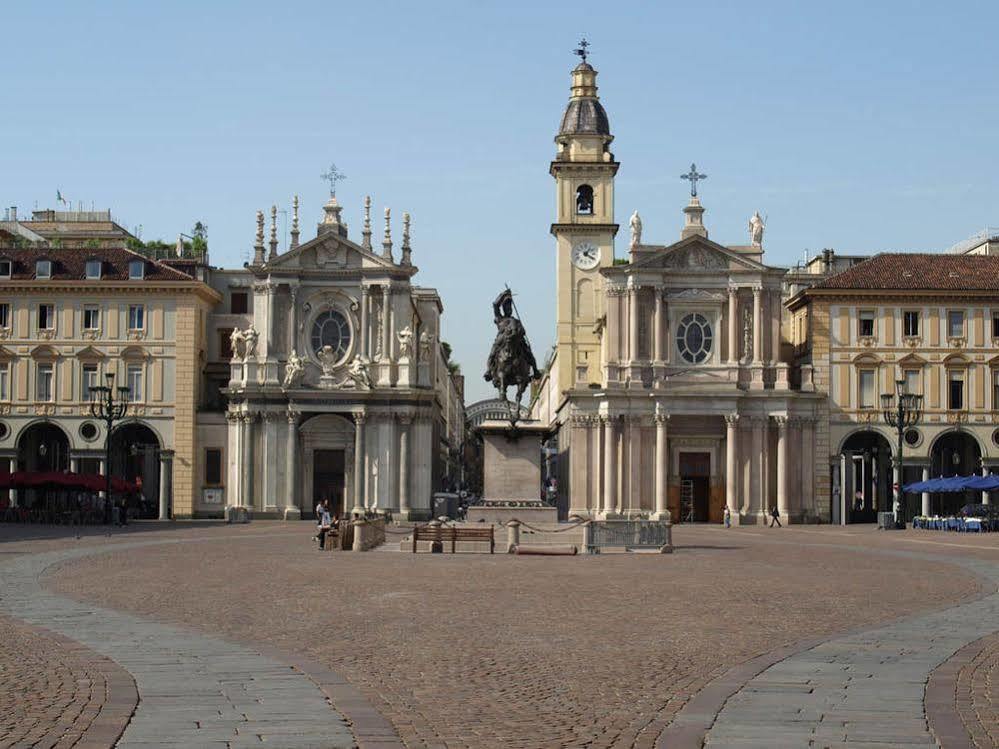 Des Artistes 3* Turin